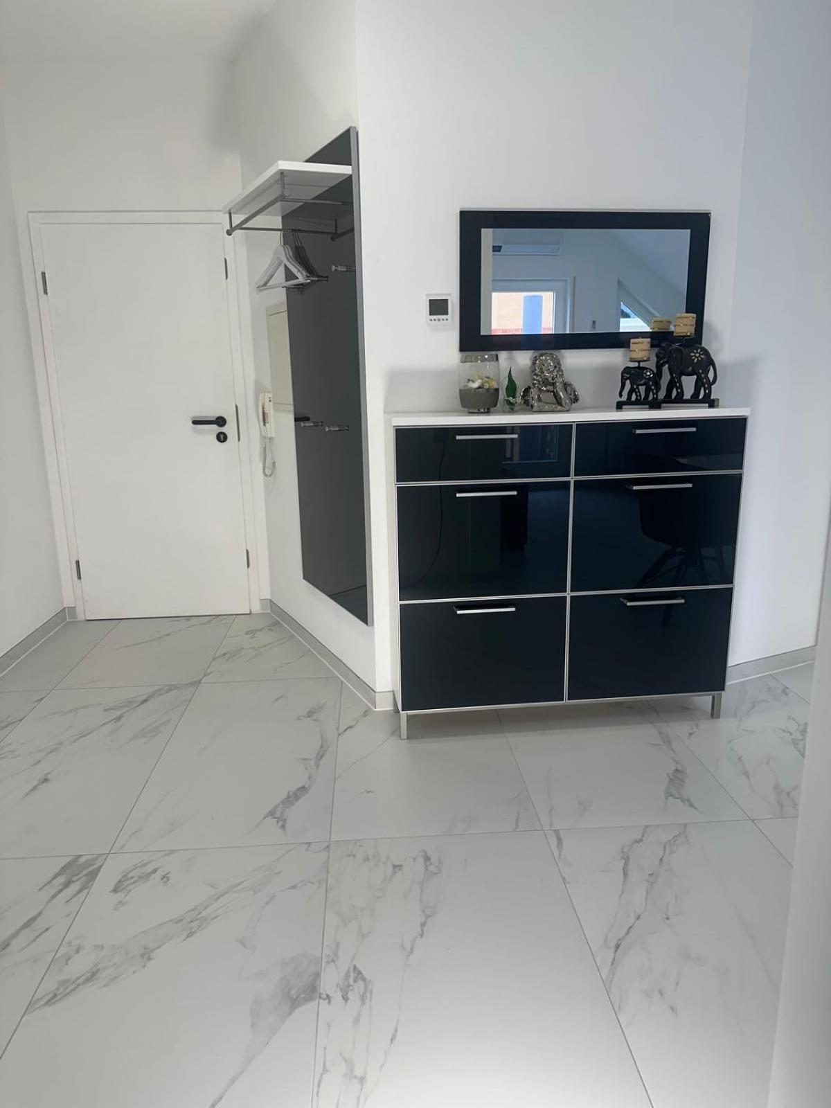 Flexible, Schoene Und Gut Aussehende Feriensuite Reutlingen Luaran gambar