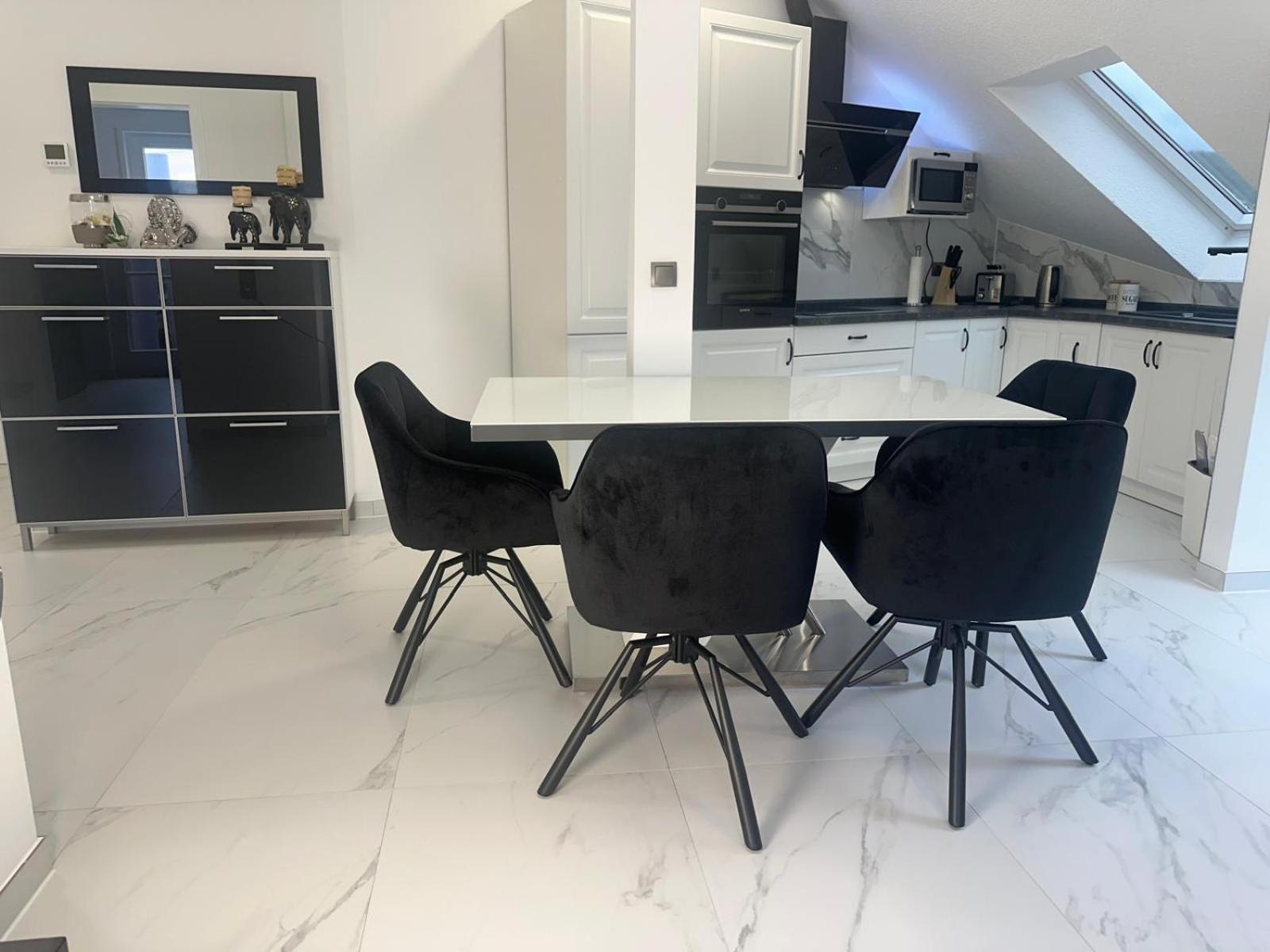 Flexible, Schoene Und Gut Aussehende Feriensuite Reutlingen Luaran gambar